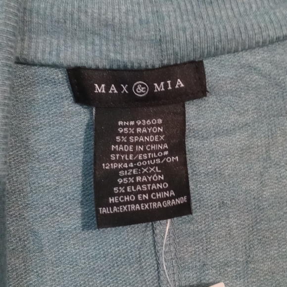 MAX & MIA Drape Front Cardigan - Picture 6 of 7